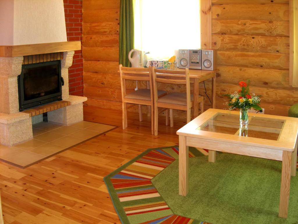 Holiday Complex Cirmas Ezerkrasts Lucyn Zewnętrze zdjęcie